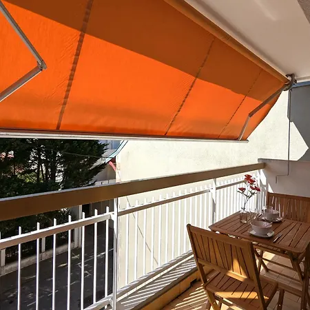 - Lumineux Avec Balcon Et Wifi, Proche - Fr-1-420-97 *